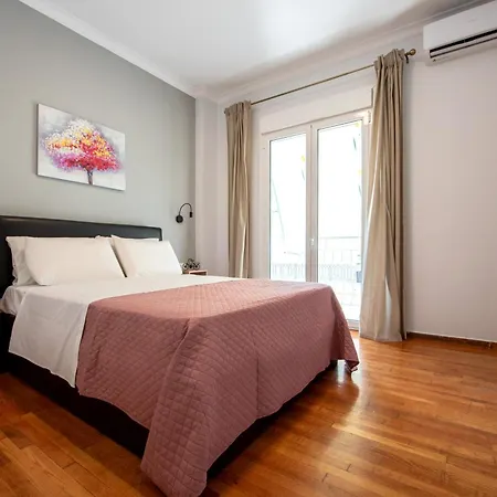 Spacious And Modern One Bedroom Apartment Athens Exterior photo