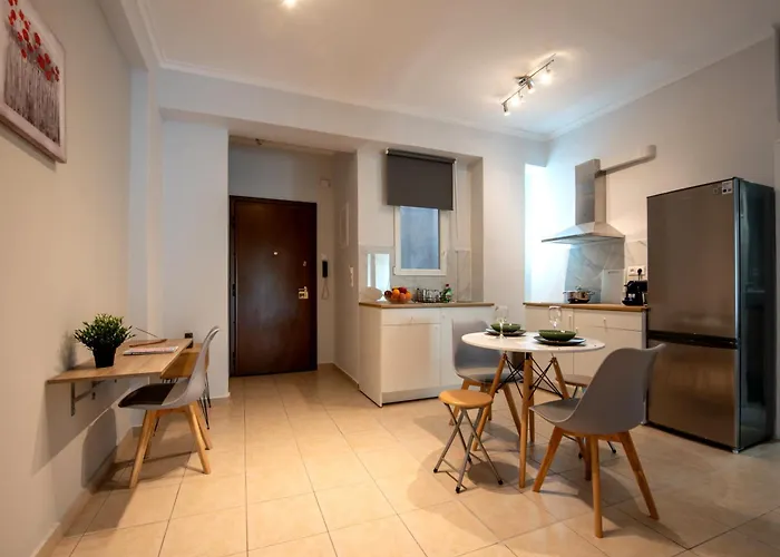 Spacious And Modern One Bedroom Apartment